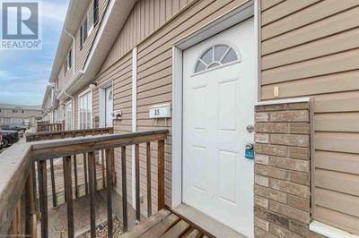 30 - 4728 18 St, Townhouse with 3 bedrooms, 2 bathrooms and 2 parking in Lloydminster SK | Image 3