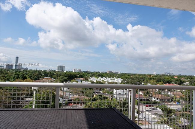 APT-710 - 900 Sw 8 Th St, Condo with 1 bedrooms, 1 bathrooms and null parking in Miami FL | Image 17