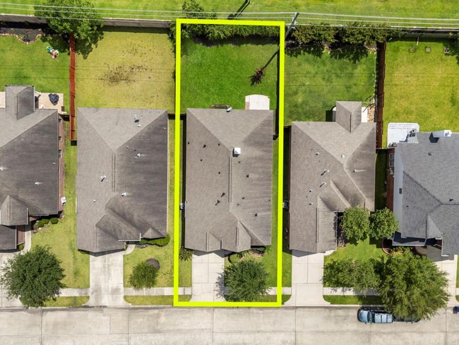 28519 Lockeridge View Dr, House other with 3 bedrooms, 2 bathrooms and 2 parking in Spring TX | Image 44