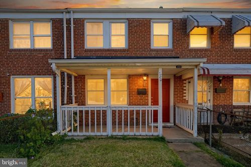 7834 Saint Claire Ln, BALTIMORE, MD, 21222-3529 | Card Image
