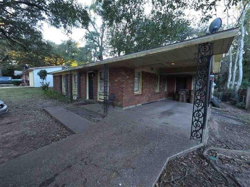 402 La Rose Dr, Mobile, AL, 36609-2316 | Card Image