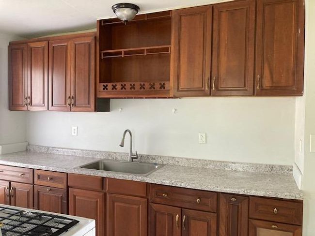 105 S Sycamore St, House other with 3 bedrooms, 2 bathrooms and null parking in Osgood IN | Image 7