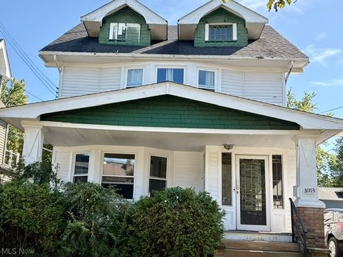 16913 Bradgate Ave, Cleveland, OH, 44111-4253 | Card Image