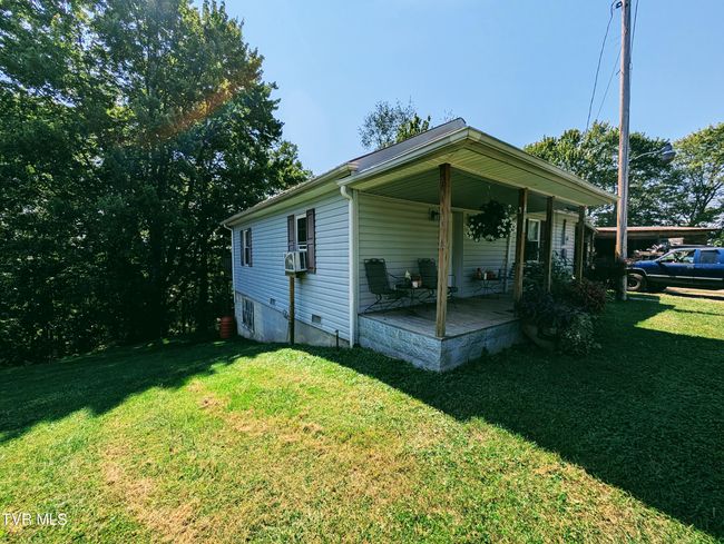 2509 Dc Caney Ridge Rd, House other with 3 bedrooms, 2 bathrooms and null parking in Clintwood VA | Image 69