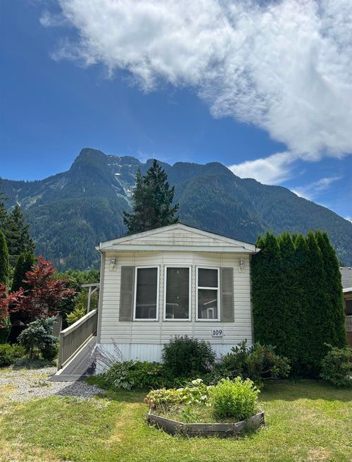 109-65367 Kawkawa Lake Rd, Hope, BC, V0X1L1 | Card Image