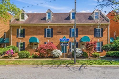 205-1300 Stockley Gardens, Norfolk, VA, 23517 | Card Image
