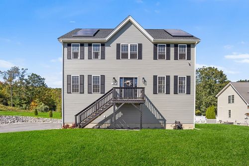 39 Hycrest Rd, Charlton, MA, 01507-1569 | Card Image