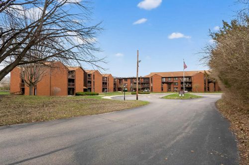 2929 Sunnyside #303a Drive, Rockford, IL, 61114 | Card Image