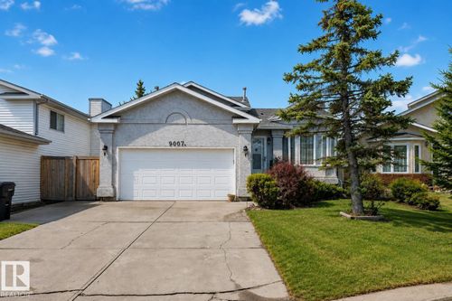 9007 169 Ave Nw, Edmonton, AB, T5Z2X5 | Card Image