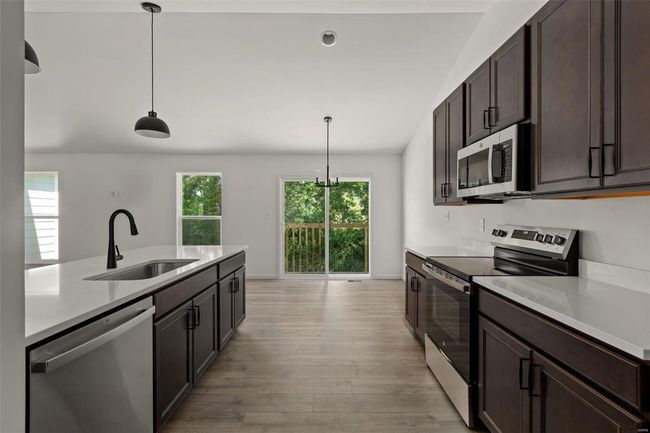 1012 Braid Trail Dr, House other with 3 bedrooms, 2 bathrooms and 2 parking in Union MO | Image 15