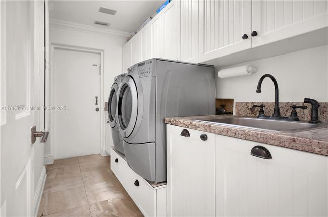 2115 Country Club Prado, House other with 4 bedrooms, 5 bathrooms and null parking in Coral Gables FL | Image 30