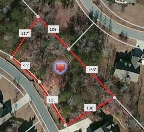 5565 Checkered Spot Dr, Gainesville, GA, 30506-7336 | Card Image