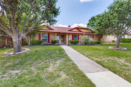 1308 Choctaw Dr, Mesquite, TX, 75149-1852 | Card Image