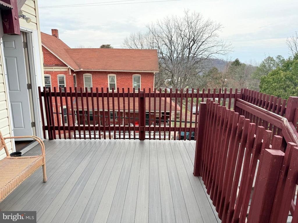 Commercial Sale in MOHNTON 4