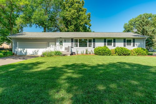 521 4th St N, Saint James, MN, 56081-1150 | Card Image