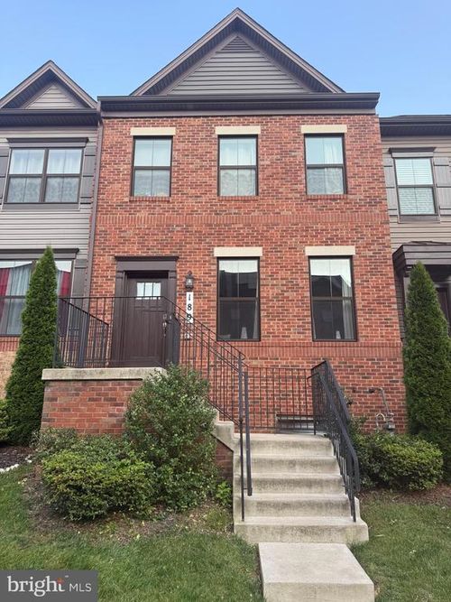 189 Green Poplar Loop, CLARKSBURG, MD, 20871-3494 | Card Image