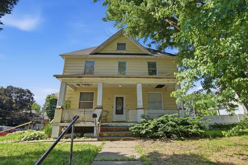 903 W 14th St, Davenport, IA, 52804-3919 | Card Image