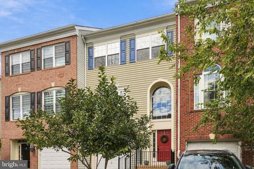 10133 Pale Rose Loop, BRISTOW, VA, 20136-3048 | Card Image