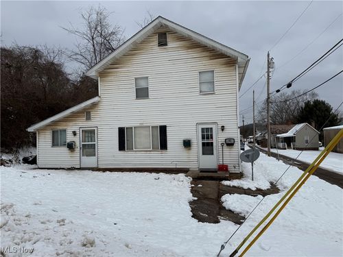 401 Lancaster St, Marietta, OH, 45750-4084 | Card Image