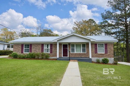402 N Forest Hill Drive, Brewton, AL, 36426 | Card Image