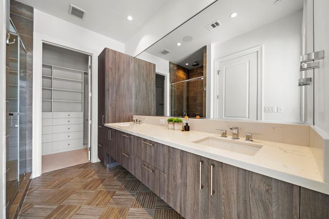 UNIT-1109 - 1211 Caroline St, Condo with 2 bedrooms, 2 bathrooms and 2 parking in Houston TX | Image 26