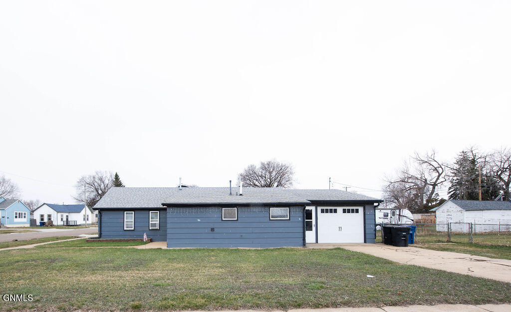 Residential in Dickinson 4
