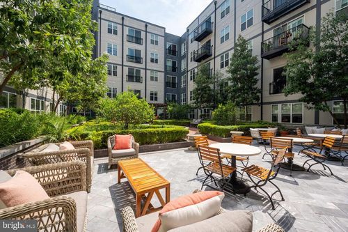 apt-9-1339 E St Se, WASHINGTON, DC, 20003-4166 | Card Image