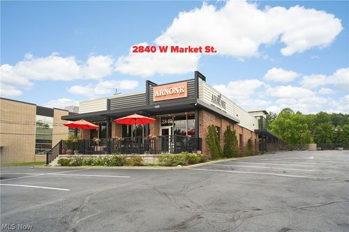 2840 W Market St, Fairlawn, OH, 44333-4032 | Card Image