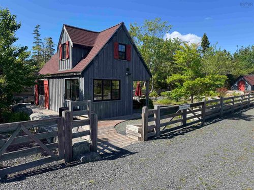 10 Shipping Lane, Halibut Bay, NS, B3V | Card Image