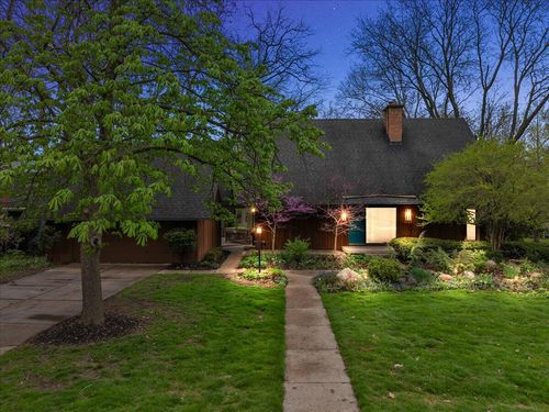 2445 Adare Rd, Ann Arbor, MI, 48104-4021 | Card Image