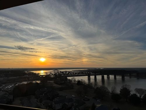 apt-1506-717 S Riverside Dr, Memphis, TN, 38103-1743 | Card Image