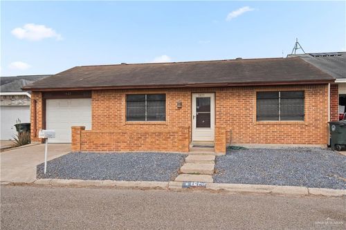 1425 Evergreen Ave, Mission, TX, 78572-6226 | Card Image