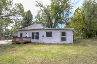 812 Chestnut Street, House other with 3 bedrooms, 1 bathrooms and null parking in Osawatomie KS | Image 2