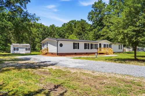 5114 Titan Roberts Road, Erwin, NC, 28339 | Card Image