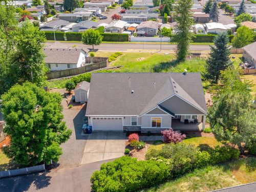 1306 Frontier St, Silverton, OR, 97381-8735 | Card Image