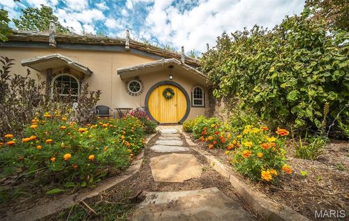 295 Panthers Den Rd, Makanda, IL, 62958-4047 | Card Image