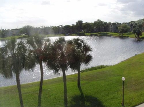 307-5130 Las Verdes Cir, Delray Beach, FL, 33484-8012 | Card Image