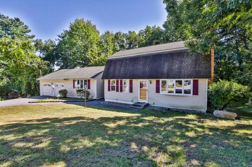 16 Blueberry Ln, Nashua, NH, 03062-1612 | Card Image