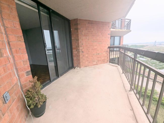 1240 - 1240 Harmon Cove Tower, House other with 0 bedrooms, 1 bathrooms and null parking in Secaucus NJ | Image 9