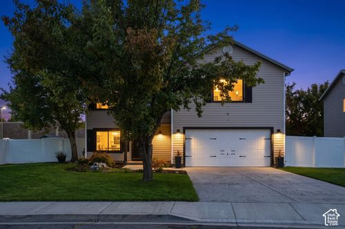 1667 W 900 S, Lehi, UT, 84043-4086 | Card Image