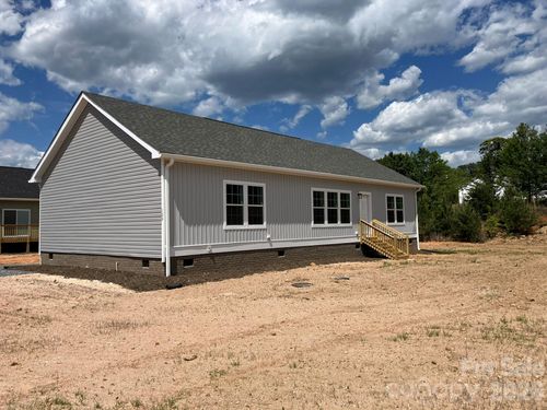 129 Prosperity Way, Forest City, NC, 28043-8035 | Card Image