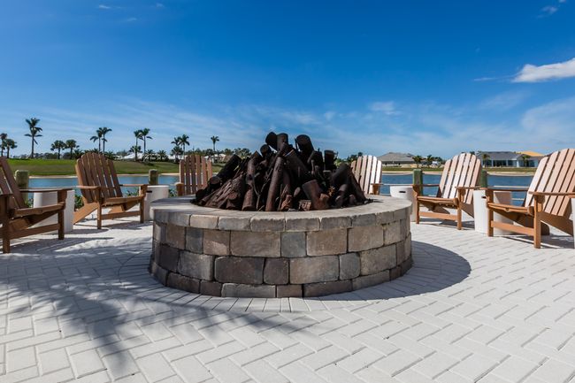 14567 Edgewater Cir, House other with 2 bedrooms, 2 bathrooms and null parking in NAPLES FL | Image 25