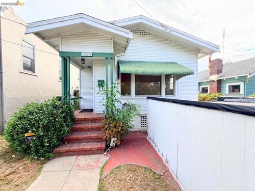 3524 Wisconsin St, Oakland, CA, 94619-1540 | Card Image