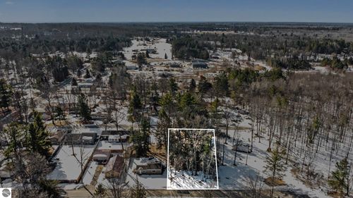 0 Maple St, Houghton Lake, MI, 48629 | Card Image