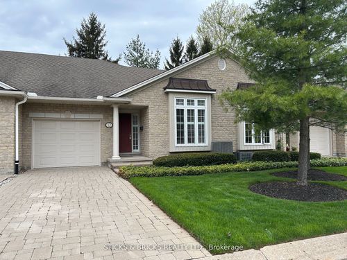 12-3241 Montrose Rd, Niagara Falls, ON, L2H3L3 | Card Image