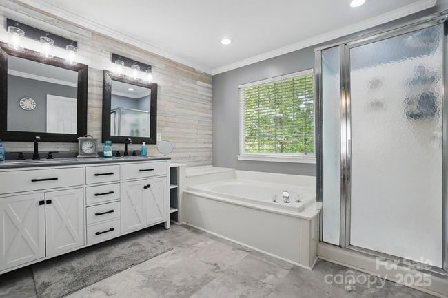 6501 Harburn Forest Dr, House other with 4 bedrooms, 4 bathrooms and null parking in Charlotte NC | Image 18