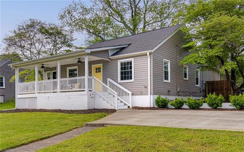 368 Park Blvd, Winston-Salem, NC, 27127-2046 | Card Image