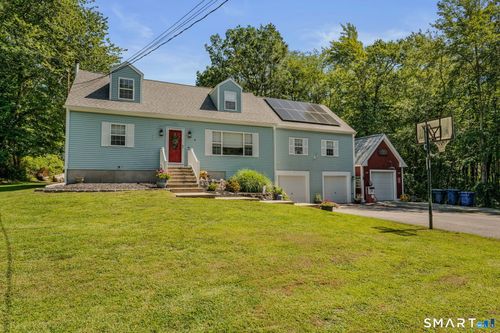 35 Pepperbox Rd, Waterford, CT, 06385-3511 | Card Image