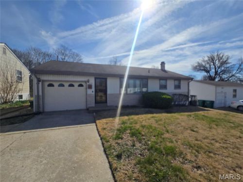 9732 Gloucester Drive, St Louis, MO, 63137 | Card Image