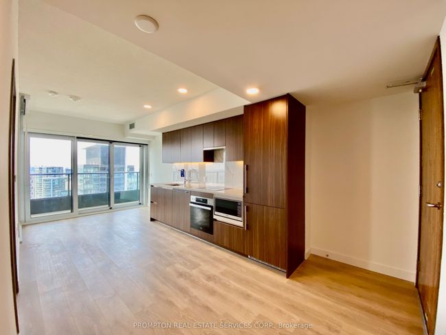 5001 - 3 Concord Cityplace Way, Condo with 1 bedrooms, 1 bathrooms and null parking in Toronto ON | Image 7